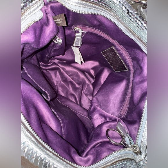 RARE Vintage New Coach Poppy Limited Edition Sequin Spotlight Silver Tote #13821 - Picture 15 of 16